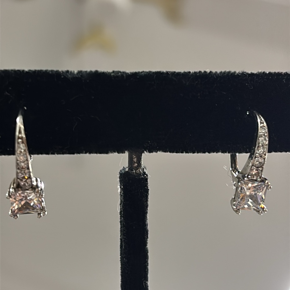 Contessa Di Capri Sterling Silver Cubic Zirconia Earrings